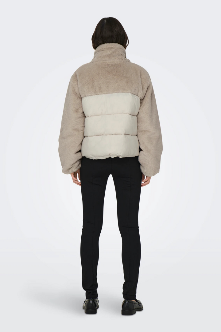 ANJA Puffer jacket