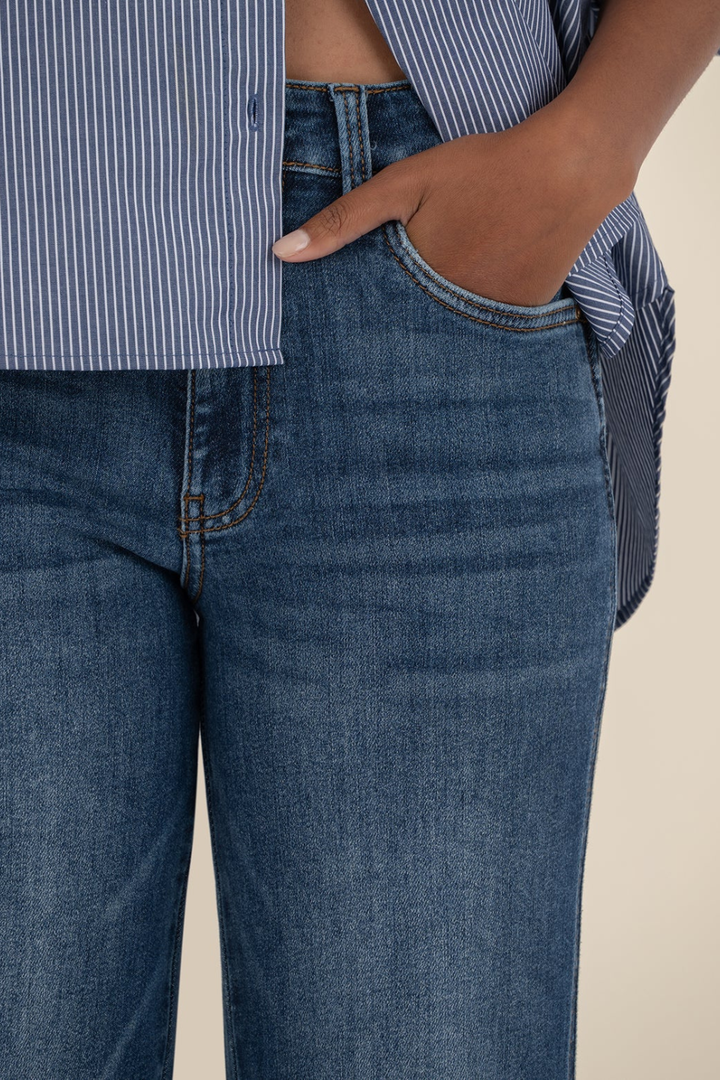 Pattie High Rise Straight Leg