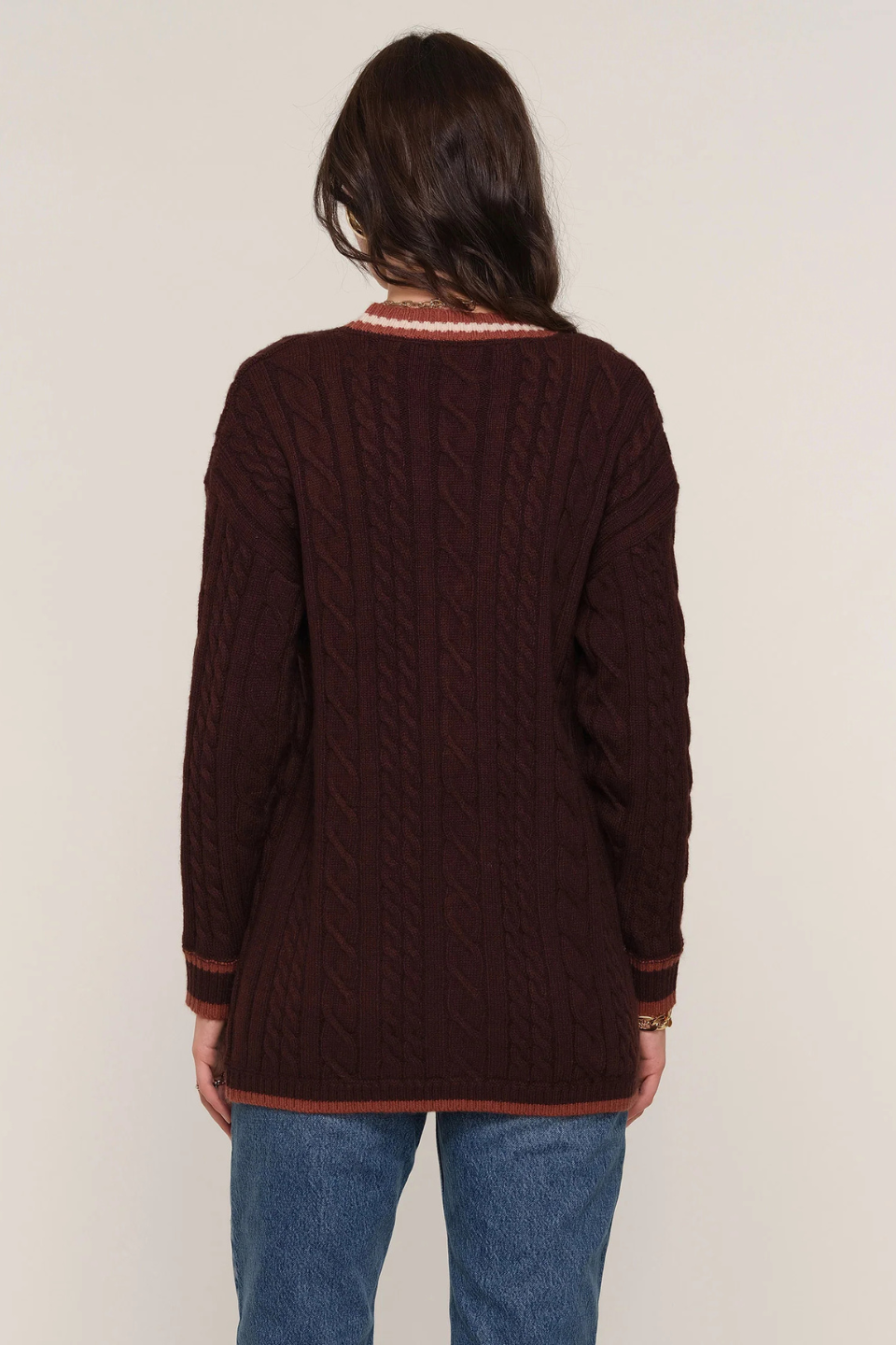 Basel Cardi